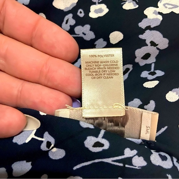 Loft flower print blouse blue white small - Picture 3 of 5